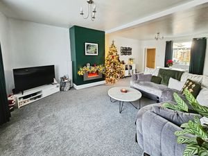 Photo 11- click for photo gallery